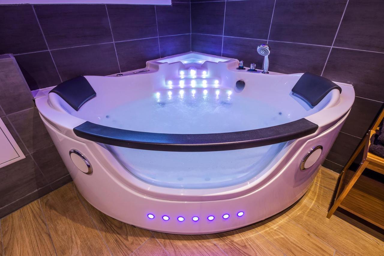 Escapade En Bord De Mer Avec Sauna Et Spa Prives Binic Luaran gambar
